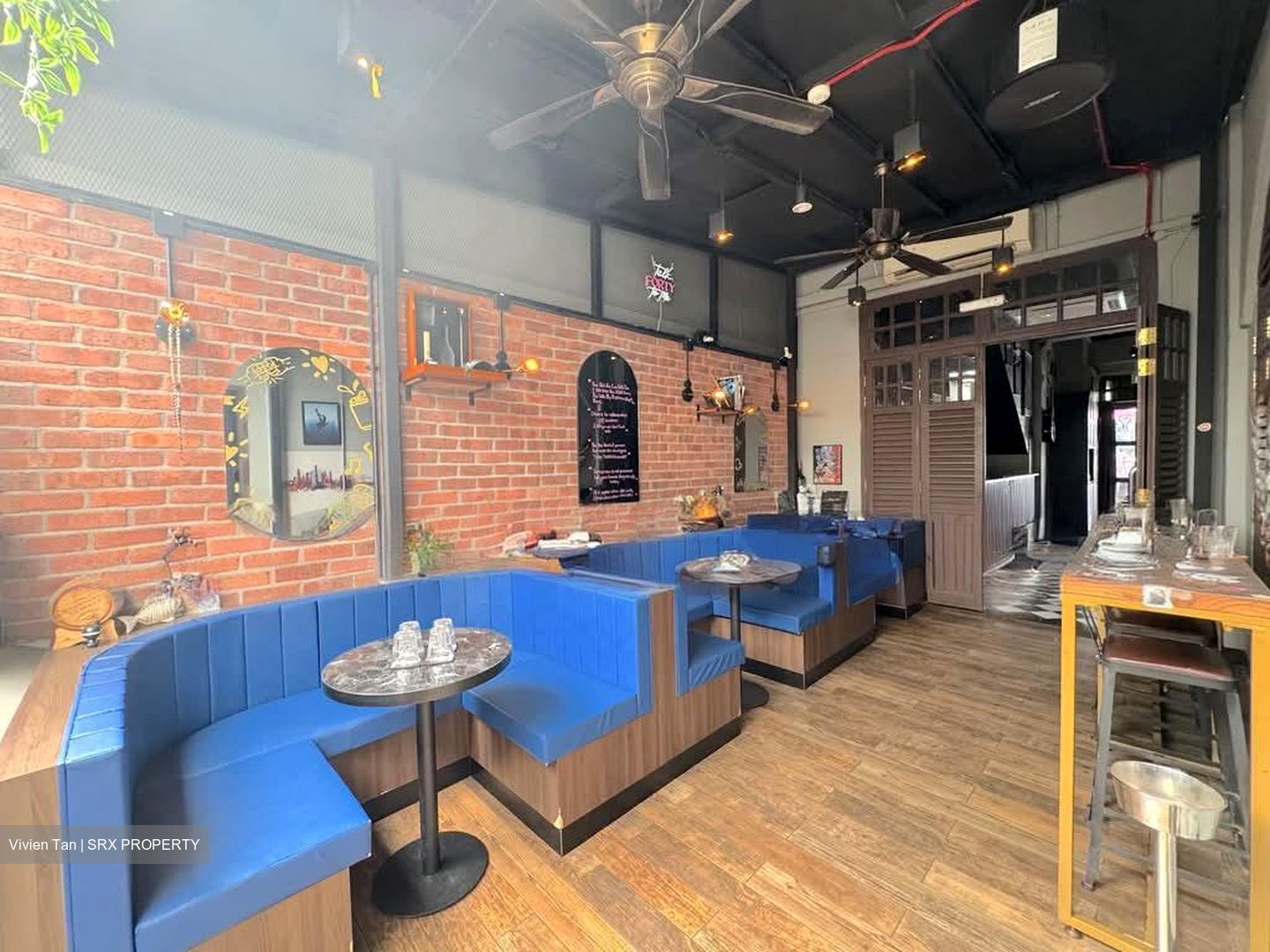Telok Ayer Conservation Area (D1), Retail #558257811